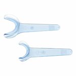 Cheek retractors with long handles