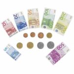 Set di banconote e monete
