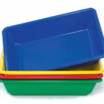 Vaschette per l'acqua e sabbia colorata