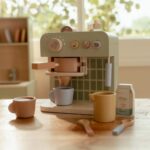 Cafetera grande de madera - Image 4