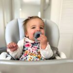Alimentador para bebés con bandeja - Imagen 3