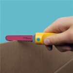 Makedo Discover: sierra segura cortando cartón sin bordes peligrosos, herramientas seguras para cartón
