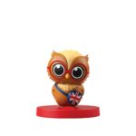 Figura del búho Olivia para cuentacuentos FABA, con la bandera británica, para escuchar inglés