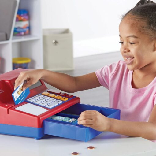 Caja registradora de juguete con calculadora – Learning Resources - Imagen 3