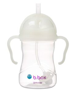 Vaso con pajita b.box de 240 ml a plena luz, con tapa abatible y asas laterales