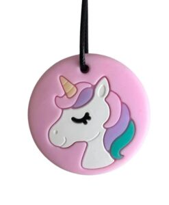 Colgante mordedor unicornio rosa: colgante redondo rosa con un unicornio y cordón negro