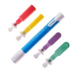 Kit Sensi Bite Tube con el estimulador vibratorio Sensi en azul y sus cuatro cabezales para morder alrededor