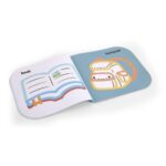 Cuaderno colorea sin salirte Daily Life de Jarmelo: doble página con un libro y una mochila