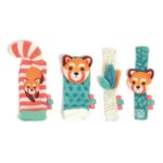 Calcetines y pulseras sonajero de Ludi: dos calcetines y dos pulseras con cabeza de panda rojo, rayas y hojas de tela