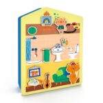 InZeHouse de Djeco: cara amarilla con el desván de pintura, el baño y el salón con sofá y guitarra