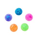 Spiky Orb de J'adore: cinco squishies redondos con pinchos en azul, lila, rosa, naranja y verde