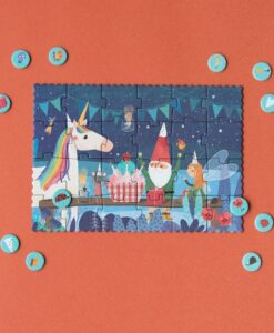 Puzzle de unicornio Tiny Puzzle Unicorn: puzzle montado del cumpleaños del unicornio con las fichas alrededor